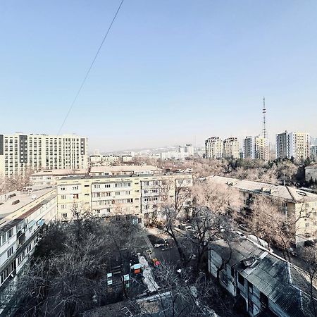 3 Ком Квартира На Абая Сейфуллина Alma-Ata Buitenkant foto